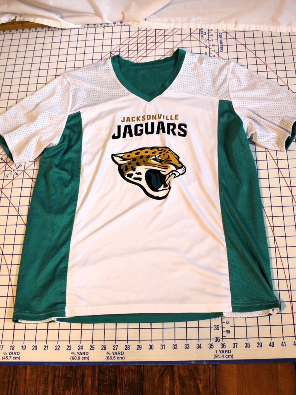 Jacksonville Jaguars Flag Football Reversible Jersey, Adult Large
